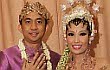 Ayu Dewi Resmi Menikah dengan Mas Kawin Logam Emas Mulia
