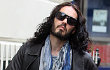 Russell Brand Kini Lebih Pilih Yoga Ketimbang Seks