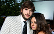 Ashton Kutcher dan Mila Kunis Liburan Romantis ke Bali