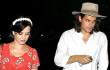 Katy Perry Mesra dengan John Mayer di Kolam Renang