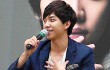 Lee Seung Gi Buat Hati Fans Singapura Meleleh