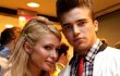 Kekasih Ditangkap Usai Paris Hilton Cium Perempuan