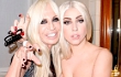 Lady GaGa Nyaman Berpose Topless dengan Donatella Versace