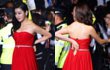 Gaun Kang Sora Sobek di Acara Busan Film Festival