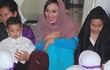 Angelina Sondakh Dijenguk Anak dan Reza Setiap Minggu