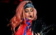 Lady GaGa Hadiahkan Tiket Konser untuk Fans Korban Penembakan