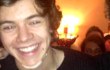 Harry Styles Cedera Usai Main Ski Bareng Taylor Swift