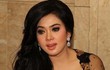 Syahrini Bakal Rilis Bulu Mata Palsu