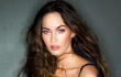 Megan Fox Pose Seksi di Majalah Esquire