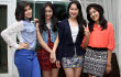 Blink Tetap Senyum Meski Sering Dicubiti oleh Fans