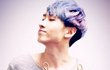 Eunhyuk Pamer Trofi Penghargaan Musik di Akun Twitternya