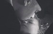 Justin Bieber Tunjukkan Kasih Sayang Cium Adik Sebelum Tidur