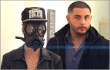Justin Bieber Pakai Masker Gas Saat Belanja Agar Tak Dikenali Fans