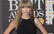 Penghasilan Taylor Swift Kalahkan Anne Hathaway dan Brad Pitt