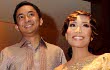 Ayu Dewi Masih Rahasiakan Nama Anak Pertamanya
