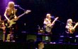 SCANDAL Buat Histeris Fans Pria di Konser Jakarta