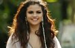 Anggunnya Selena Gomez di Teaser Kedua Lagu 'Come & Get It'