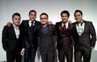 Chico Jericho Tampil Beda Dengan Setelan Jas Pengantin