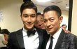 Jackie Chan Usil Ganggu Siwon SuJu dan Andy Lau Foto Bareng