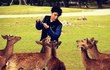 Foto Lucu Seungri Big Bang Beri Makan Rusa