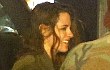 Kristen Stewart Tersenyum Ceria Sehari Setelah Rob Pindah