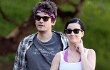 Katy Perry Saling Goda di Pesta Barbecue dengan John Mayer