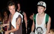 Asyiknya Harry Styles 1D Naik Kapal Bareng Niall Horan