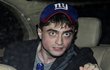 Tampil Dengan Wajah Menakutkan, Daniel Radcliffe Mabuk?
