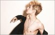 Fans Terpukau Keseksian Abs Henry SuJu-M di Majalah Ceci