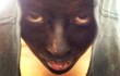 YG Luruskan Kontroversi Rasis Selca G-Dragon Berwajah Hitam