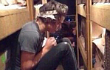 Intip Cara Kocak Harry Styles Hilangkan Bosan di Tengah Jadwal Padat