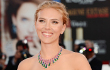 Scarlett Johansson Tunangan dengan Cowok Perancis