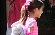 Usai Dibelikan iPhone, Suri Cruise Belanja Perhiasan Bareng Sang Ibu
