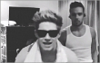 Niall One Direction Bagi Videonya Nge-Rap Sambil Telanjang Dada