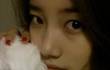 Suzy Adu Imut Dengan Boneka Kucing