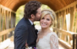 Kelly Clarkson Pamerkan Foto Pernikahannya dengan Brandon Blackstock