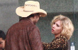Scarlett Johansson 'Diteror' Paparazzi Taiwan Saat Syuting Film 'Lucy'