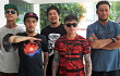 Saint Loco Akustikan Selama Barry Absen
