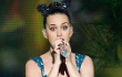 Katy Perry Diminta Menyanyi Ulang Gara-Gara Tak Sinkron Saat Lip Sync