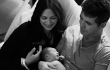 Simon Cowell Bangga Pamerkan Foto Perdana Sang Buah Hati