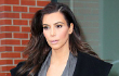 Kim Kardashian Kesal Diisukan Pasang Implan di Pantat