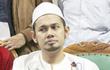 Ustadz Guntur Bumi Menangis Minta Tempat Prakteknya Tak Ditutup