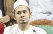 Ustadz Guntur Bumi Sebenarnya Tak Punya Keahlian Bisa Mengobati?