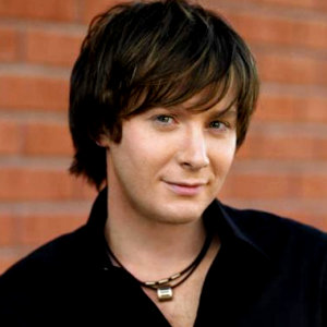 Clay Aiken Profile Photo