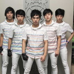 Dragon Boyz Profile Photo