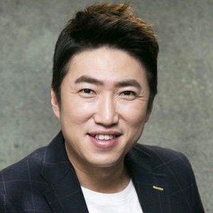 Jang Dong Min Profile Photo