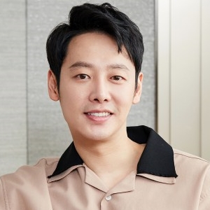 Kim Dong Wook Profile Photo