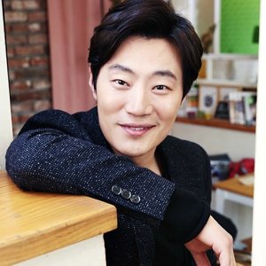 Lee Hee Joon Profile Photo