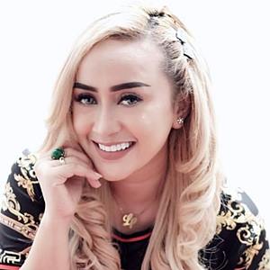 Lia Ladysta Profile Photo