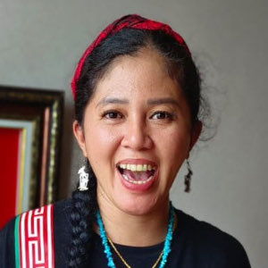 Mbak Rara Profile Photo